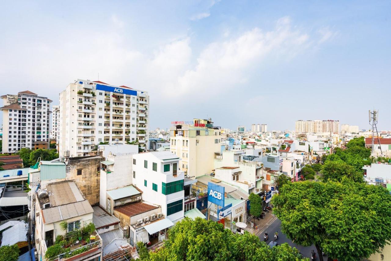 Khach San Hong Phat Ho Chi Minh City Exterior photo